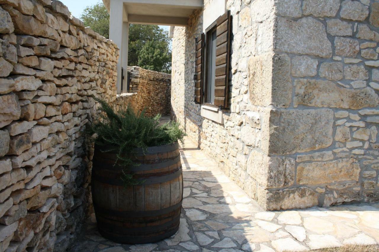 Villa Rural House Gluic Bogatić Esterno foto